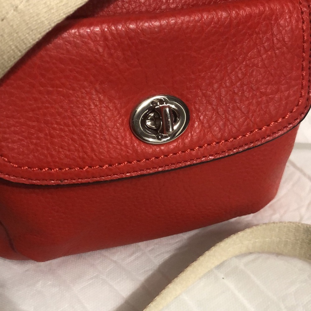 Coach Red Crossbody Bag with Cream Strap - Picture 2 of 11